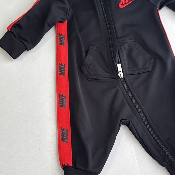 Nike Baby Boy Piece Tracksuit Coverall ~ Black Red, 3 month Infant Full Zip - Picture 5 of 8